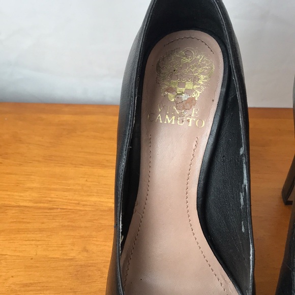 Vinci Camino Bow Studded Pumps Size 7B - Picture 9 of 13